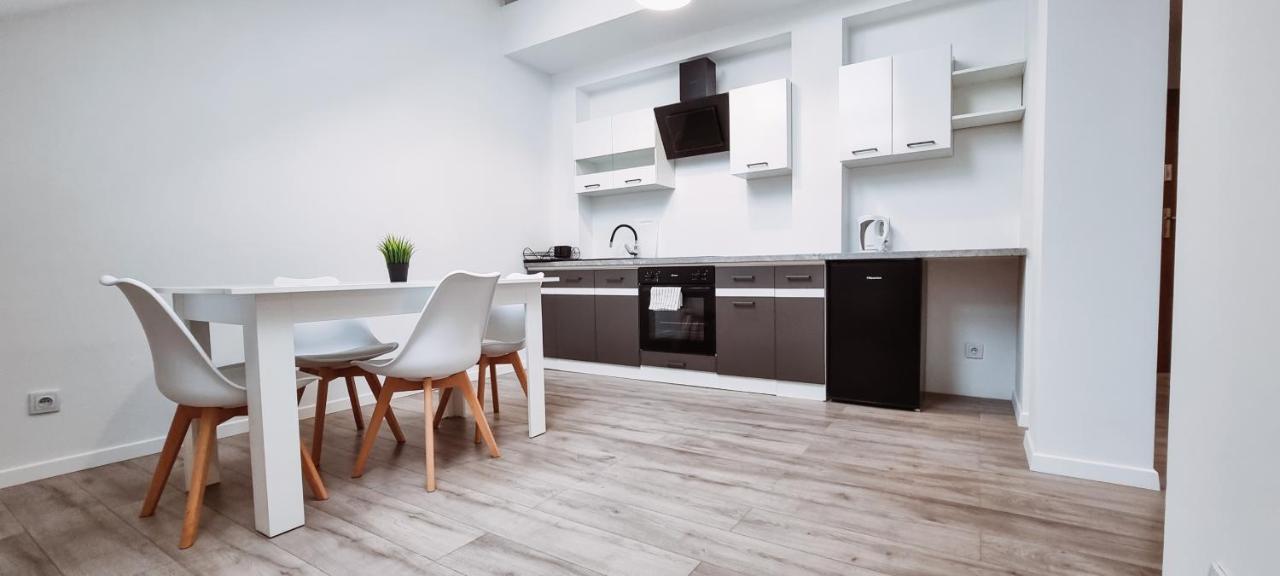 Sunny Apartment 8 Краків Екстер'єр фото